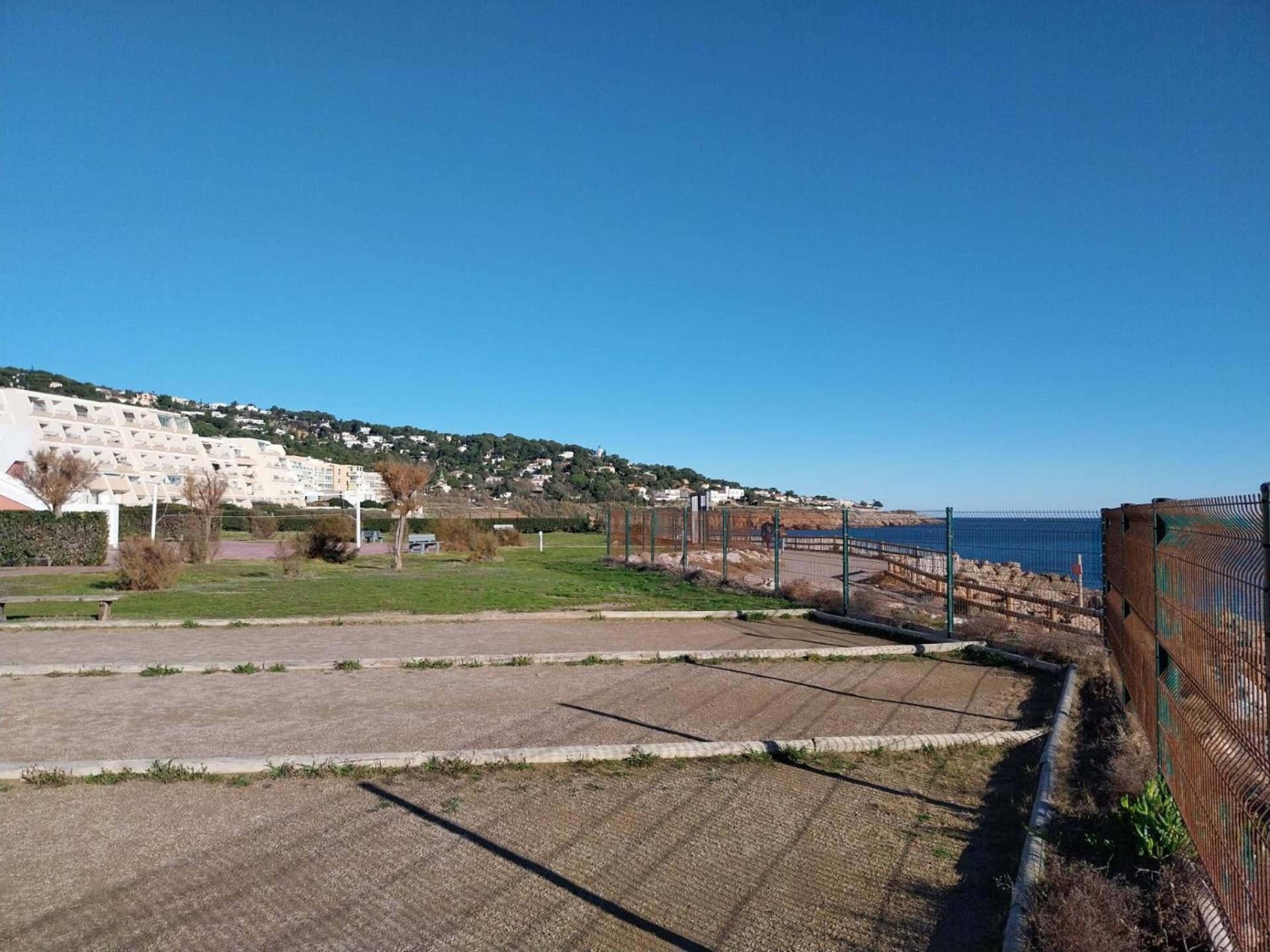 Studio Vue Mer Avec Pkg, Piscine, Tennis, Plage Direct Sete Exterior photo